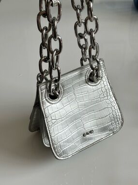 House Of Want H.O.W. Croc-embossed Silver Chain Shoulder Bag